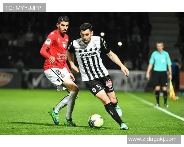 圣彼得堡泽尼特迎战里昂期待一场精彩的欧战对决