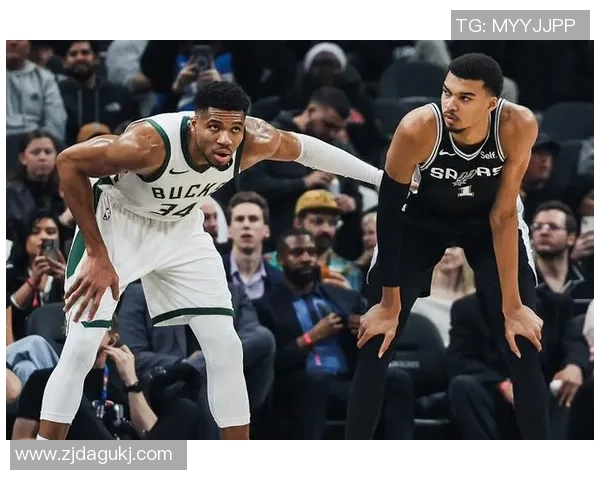 波波维奇:上场的丢球是团体失误,不会因而把古德温踢出阵型